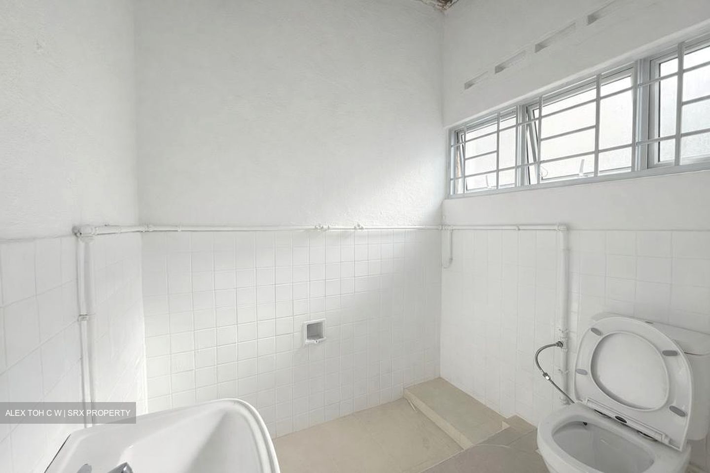 Jalan Jurong Kechil (D21), Terrace #537609311